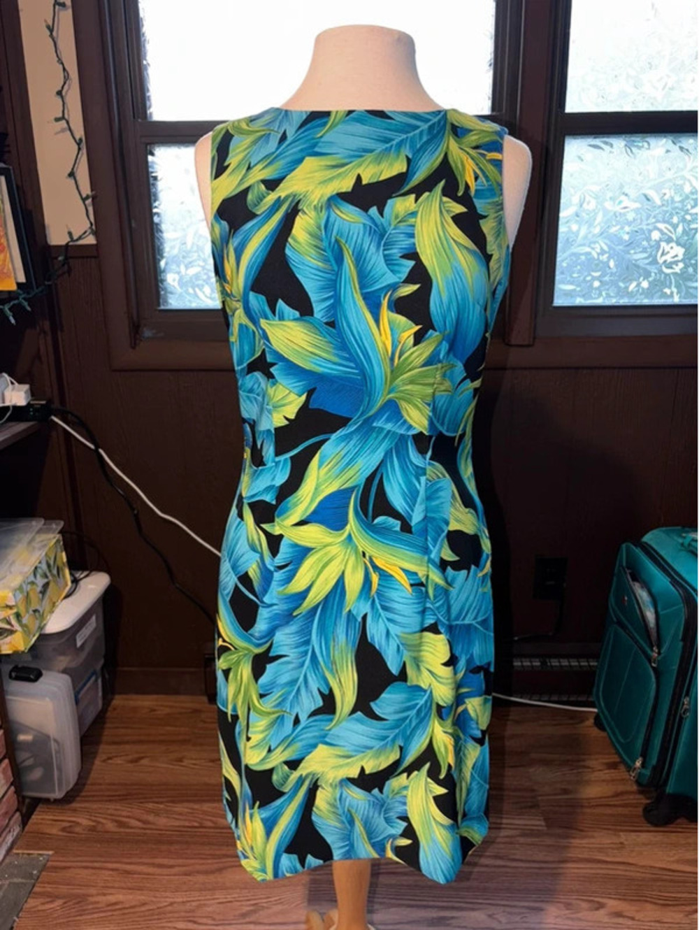 Dressbarn Tropical Patterned Sheath Dress